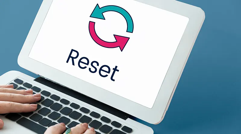 Laptop performing system reset
